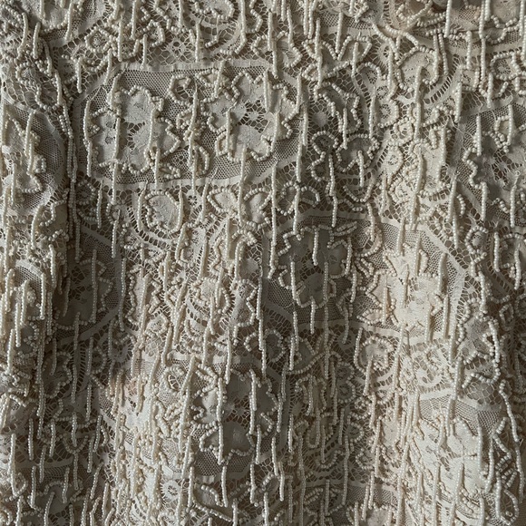 Cache Cream Textured Crop Top - Picture 4 of 11